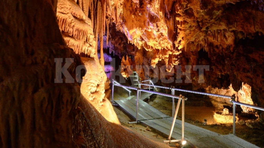 Пещера Венеца посреща посетители