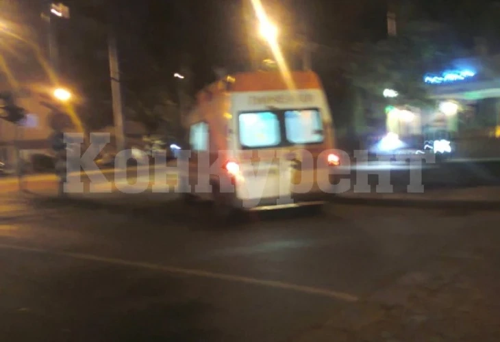 Катастрофа в центъра на Враца, удариха пешеходец