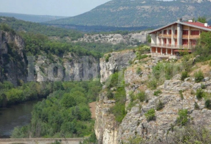 Драматична екскурзия с фатален край до Пещерния дом край Ловеч