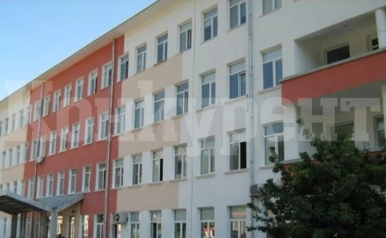 Направиха първите 4 операции в съдовата хирургия във Враца