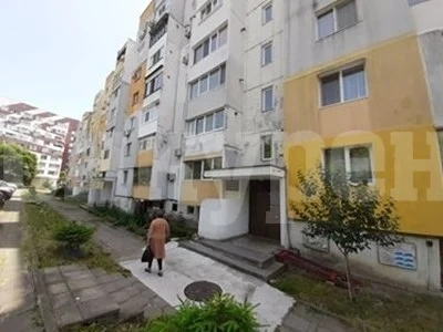 Служителка на социалните се натъкнала на трупа на убитата жена в Бургас