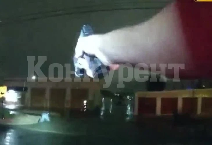 Полицаи в САЩ стреляха 20 пъти в бягащ обирджия, докато го убият