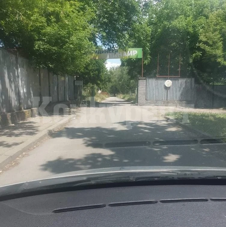 Бивше военно поделение е превърнато в сметище СНИМКИ