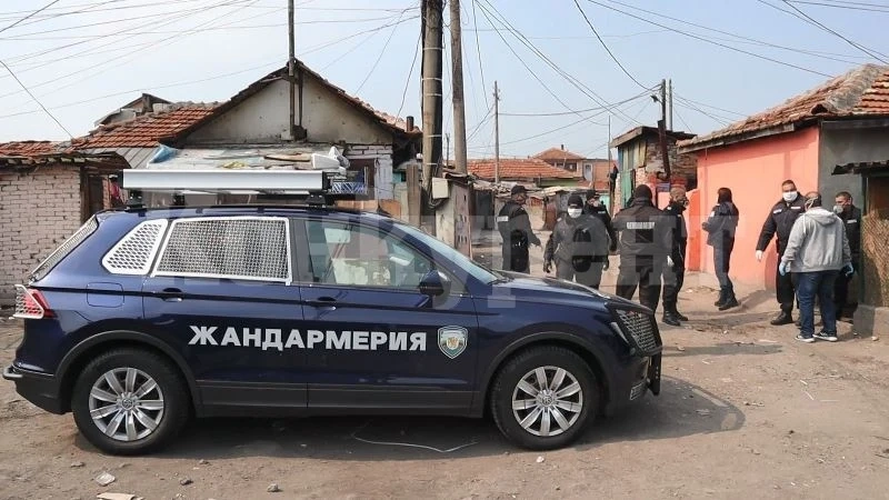 Див екшън! Пребиха цивилен полицай в Бяла Слатина, направил забележка на нарушители