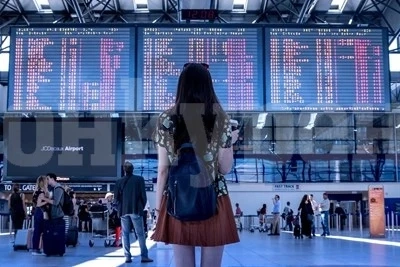Европа започва да отваря отново границите, но все още няма свободно пътуване