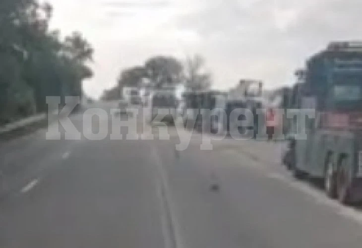Меле с тир на пътя Калотина-София ВИДЕО