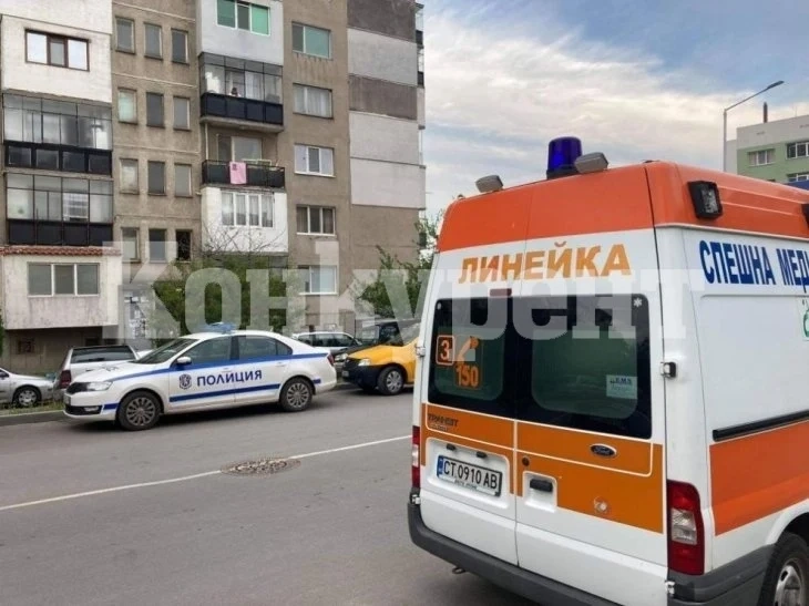 Изследват следи, иззети от мястото на двойното убийство в Казанлък