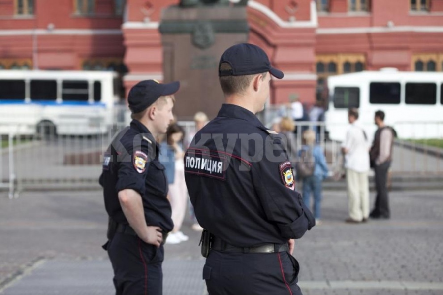 Руски полицаи пострадаха при сблъсъци с азербайджанци, засегнати от ограниченията заради COVID-19