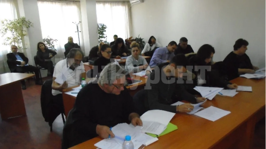 Общинският съвет в Ново село намали заплатата на кмета