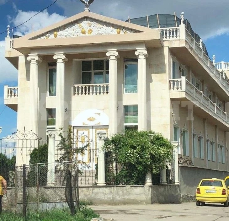 Огромен скандал! Ромският пастор Коста загинал след престъпна небрежност във „Факултета“!