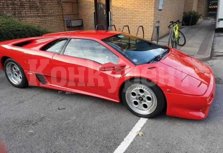 Водещият на Top Gear разби колекционерска суперкола ВИДЕО