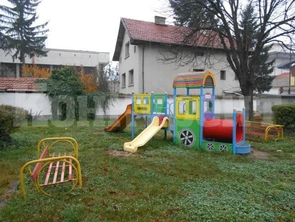 4-годишно с К-19 затвори цяла група в панагюрска забавачка  