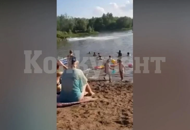 Джет се вряза в тълпа от почиващи на плаж ВИДЕО