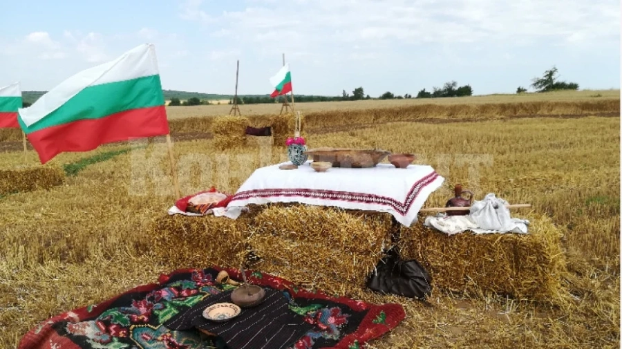 С ритуала „Зажънване“ в Ново село дават старт на жътвата