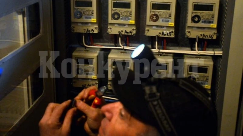 Спипаха хотел в Лом да краде ток