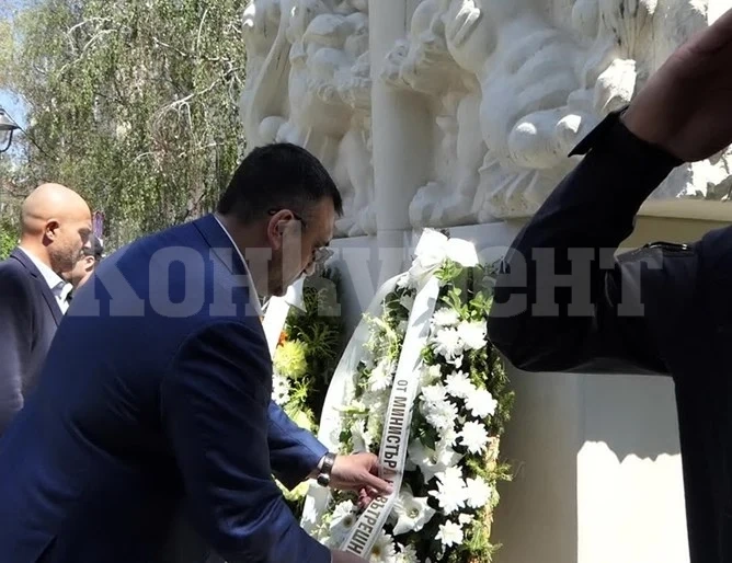 Министър Маринов към колегите си: Благодаря ви за осъзнатия избор да сте част от МВР