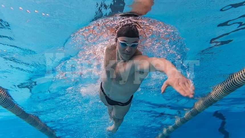 В опит за скоростен рекорд българин ще плува 12 часа без прекъсване