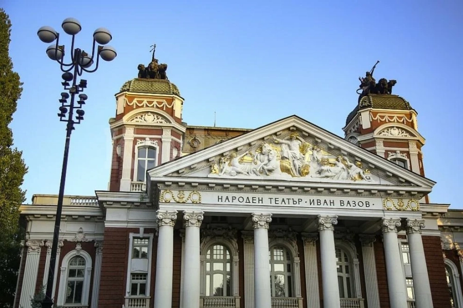 Народният театър учредява награда на името на Иван Вазов