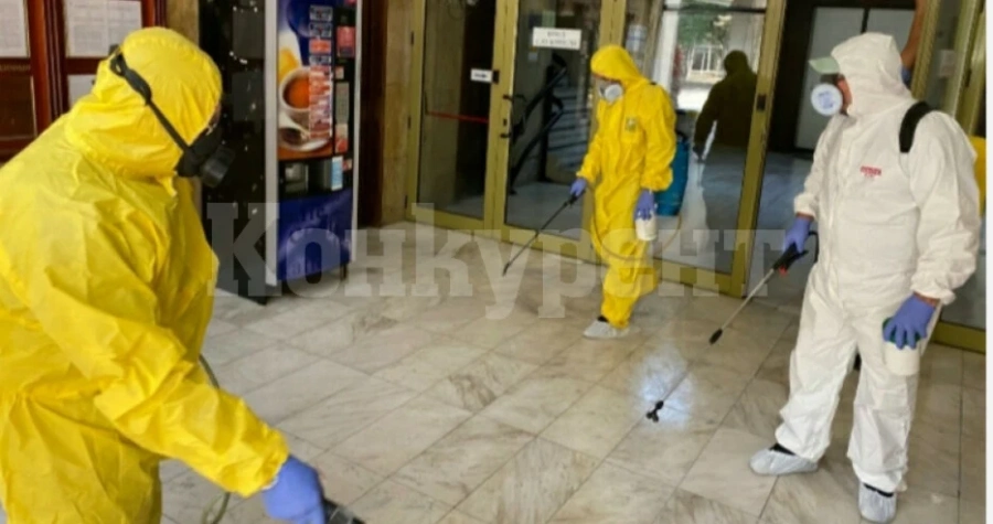 Русе остава без ръководство, кметът е в болница с коронавирус, двама заместници - с положителни проби