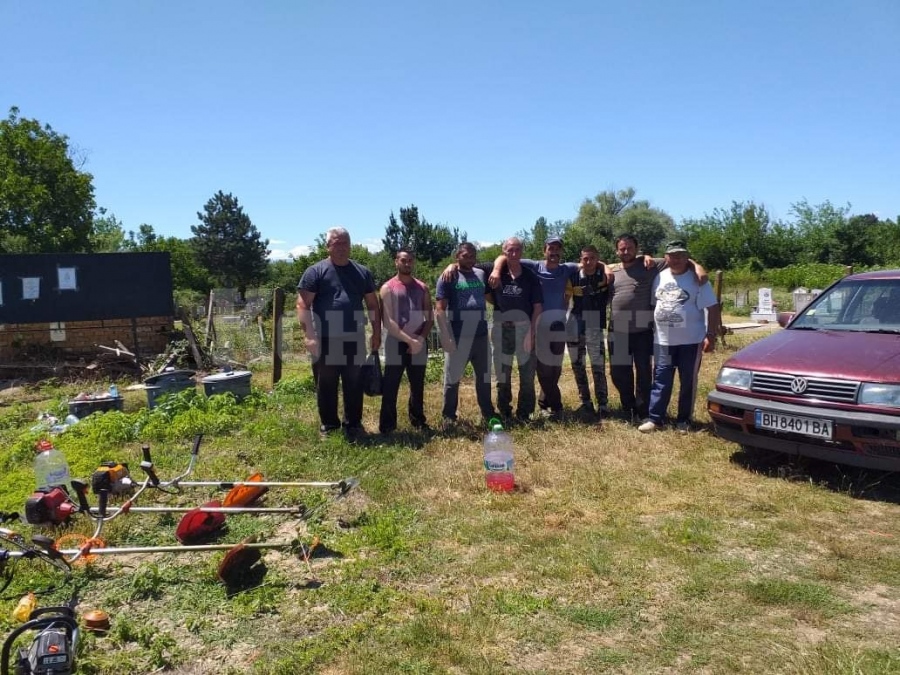 Подхванаха гробищния парк във видинско село СНИМКИ