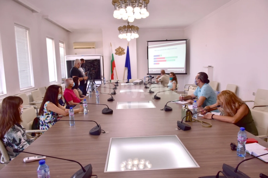 Жените във Врачанско получават колкото мъжете