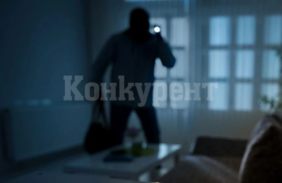 Разследват кражба в Гложене! Апаш задигнал маси и шевна машина