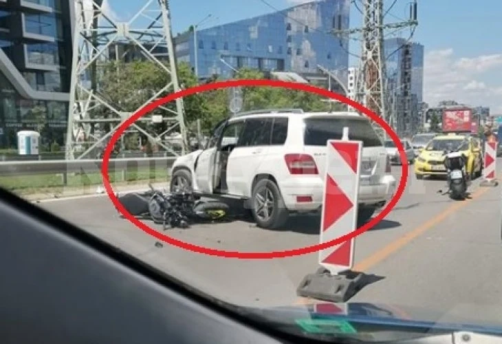Адско меле на бул. „България“ в столицата СНИМКА