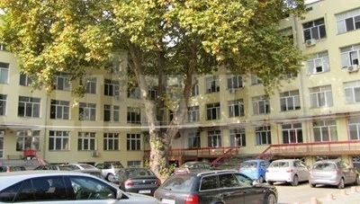 Борят се за живота на 3-годишно в Пазарджик, според бабата паднало от стълби