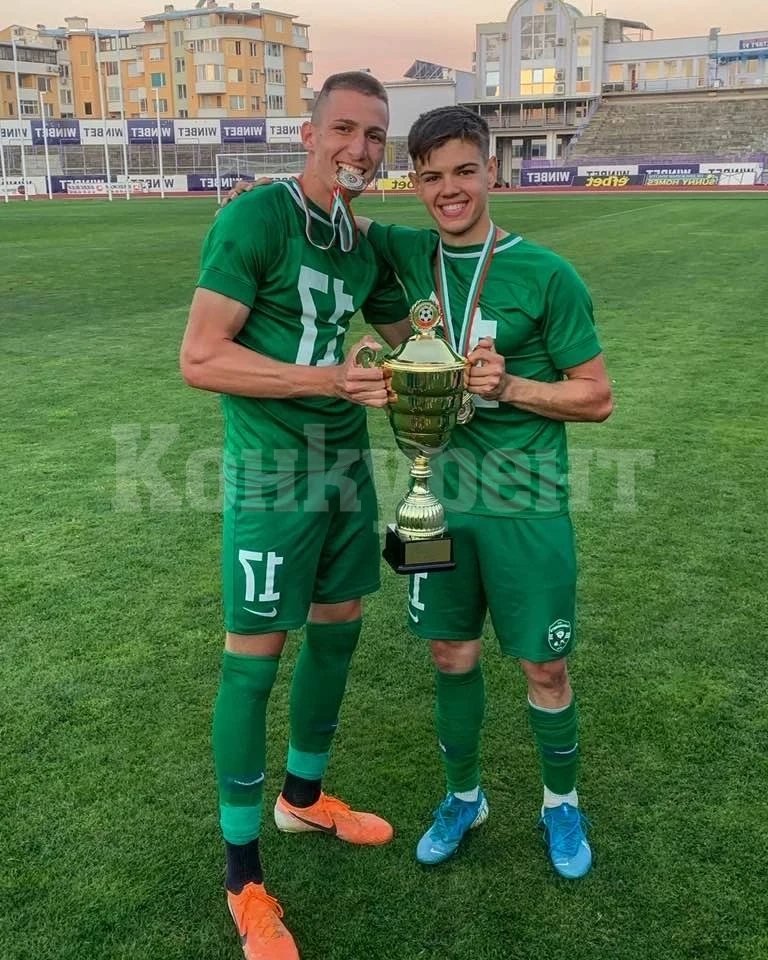 Повиквателна и за Георги Николов в U19