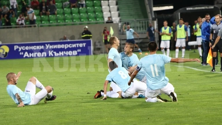 Пропадане! Дунав изпадна от Първа лига, а започва новото първенство от... Трета