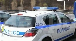 Ченгета спряха нередовен мотопедист на пътя