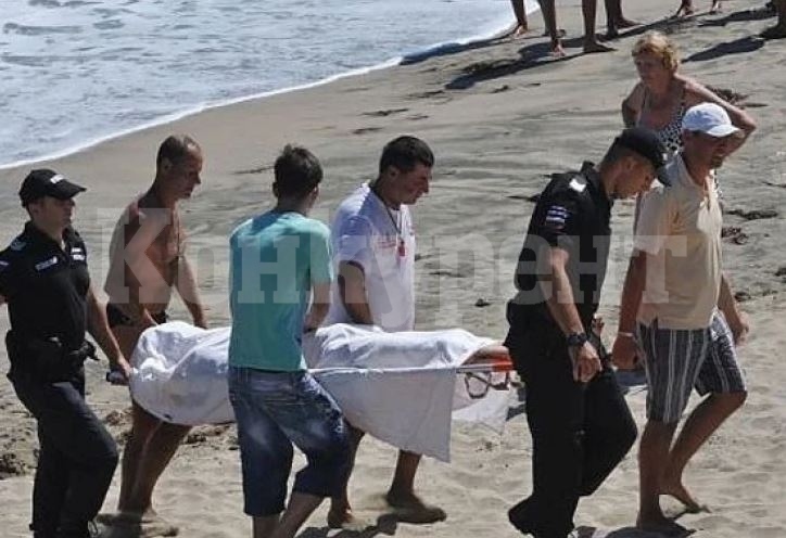 Огромна трагедия с турист на плажа в Поморие