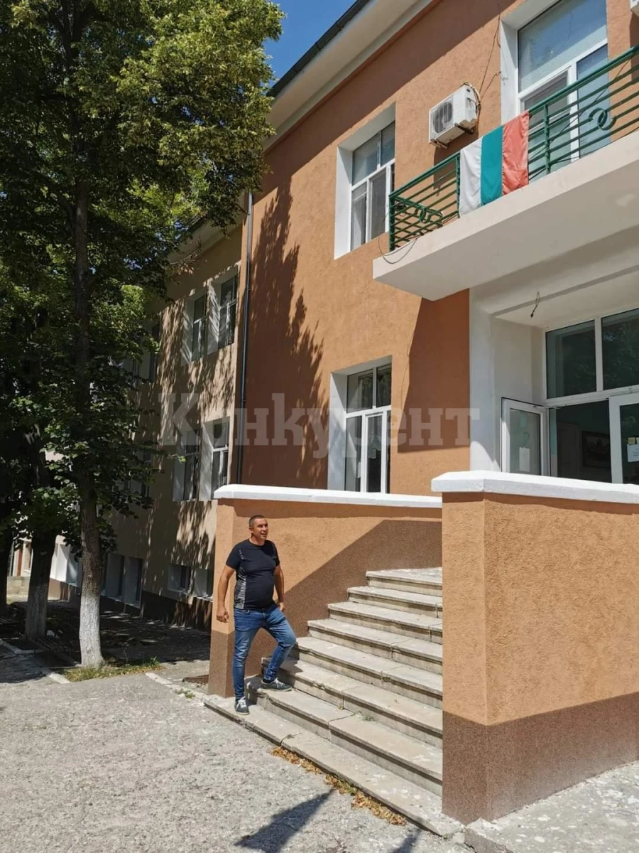 Кметът на Бяла Слатина показа защо подкрепя правителството СНИМКИ