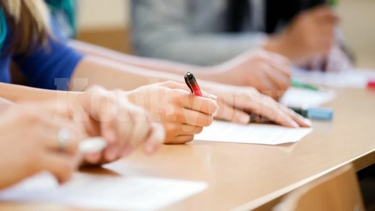 Абитуриентите във Вършец – най-добри на матурата по български
