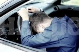 Шофьор на „Волво“ опита да превърти дрегера, изтрезня в ареста