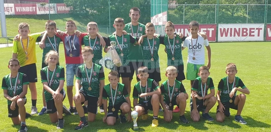 Бронз за Ботев /Вр/ на „София къп“