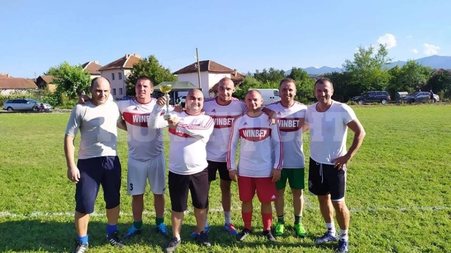 Турнирът в памет на Гуньо се превърна във футболен празник за Лиляче