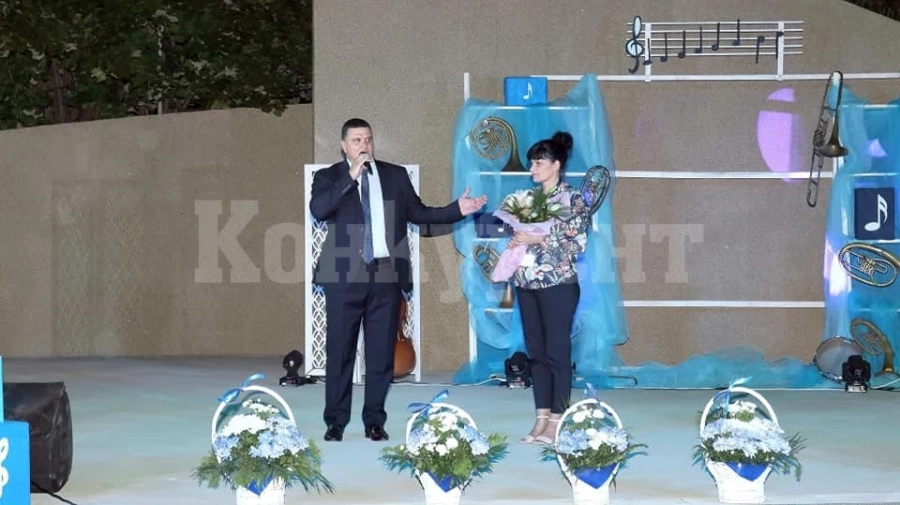 Оряхово празнува пъстри панаирни дни СНИМКИ