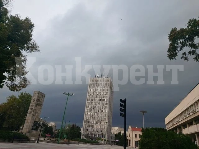 Мощна буря удари София, в Северозапада също бе страшно СНИМКИ