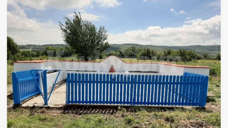 Ремонтира се минералната чешма \