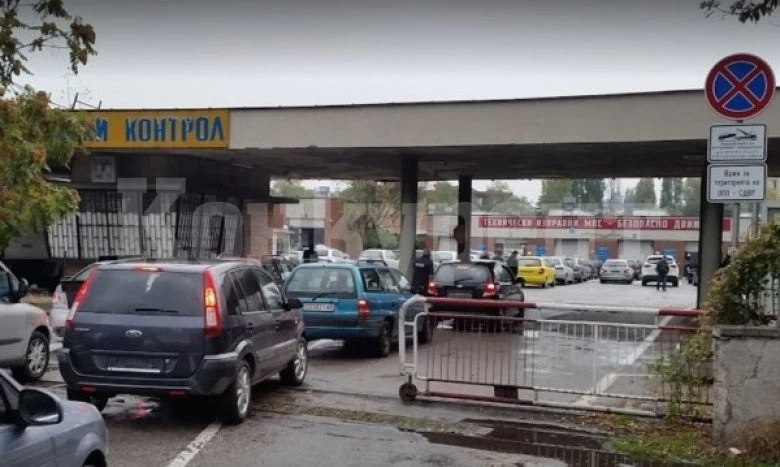 Продаваме и купуваме автомобилите си вече по нови правила