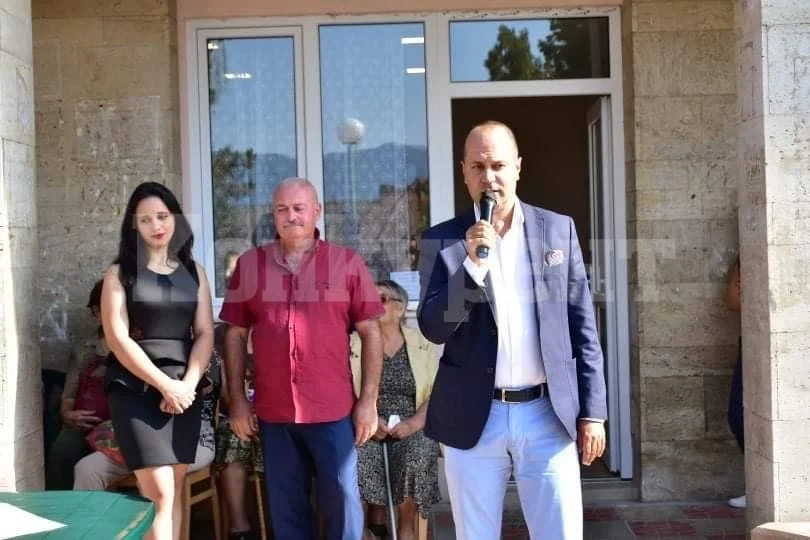 Откриха нов пенсионерски клуб в Лиляче, ще правят и футболно игрище в селото СНИМКИ