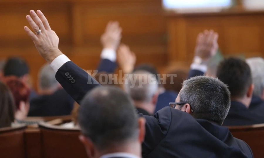 На първо четене: Гласуваме с машина в секциите над 300 избиратели