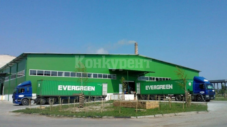 Пожар в химическия комбинат \