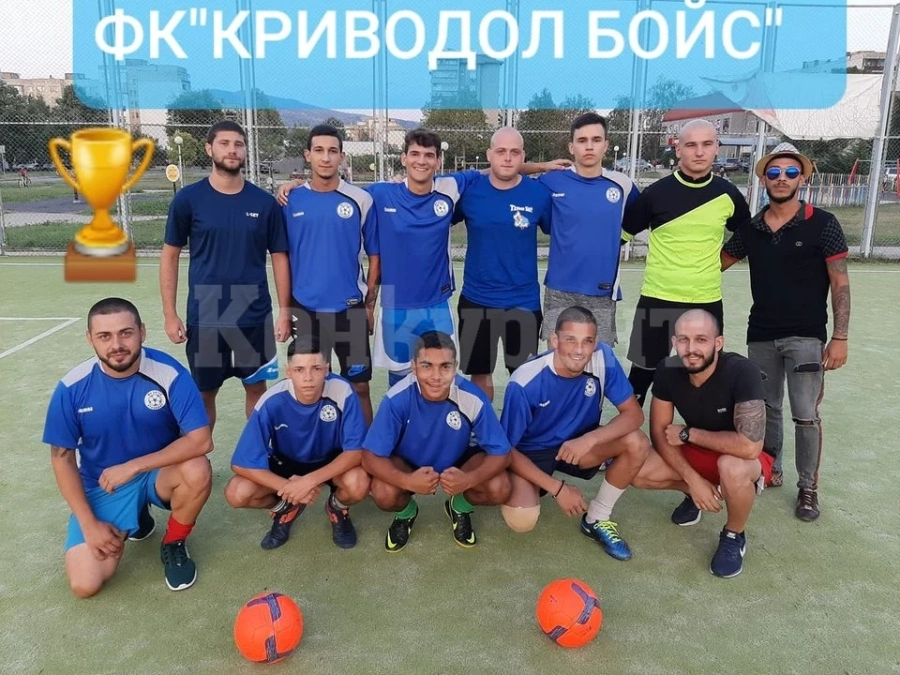Криводол Бойс и Янев нямат спиране, гонят Малкия Джони и Вилямс