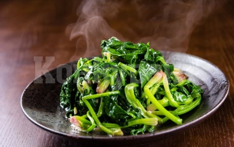 Кои продукти стават вредни при повторно загряване?