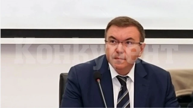 Здравният министър: Готови сме за втори удар на COVID-19