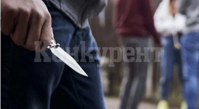Гурбетчия наръга с голям нож младия любовник на шавливата си жена