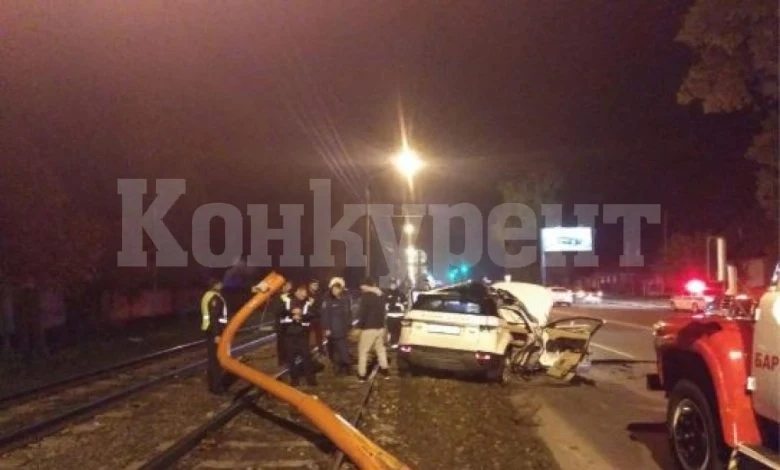 Свиреп удар! 25-годишен загина след катастрофа с джип СНИМКИ
