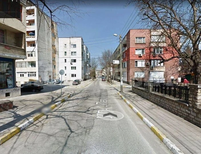 Строителни дейности затварят участък от ул. „Петропавловска“